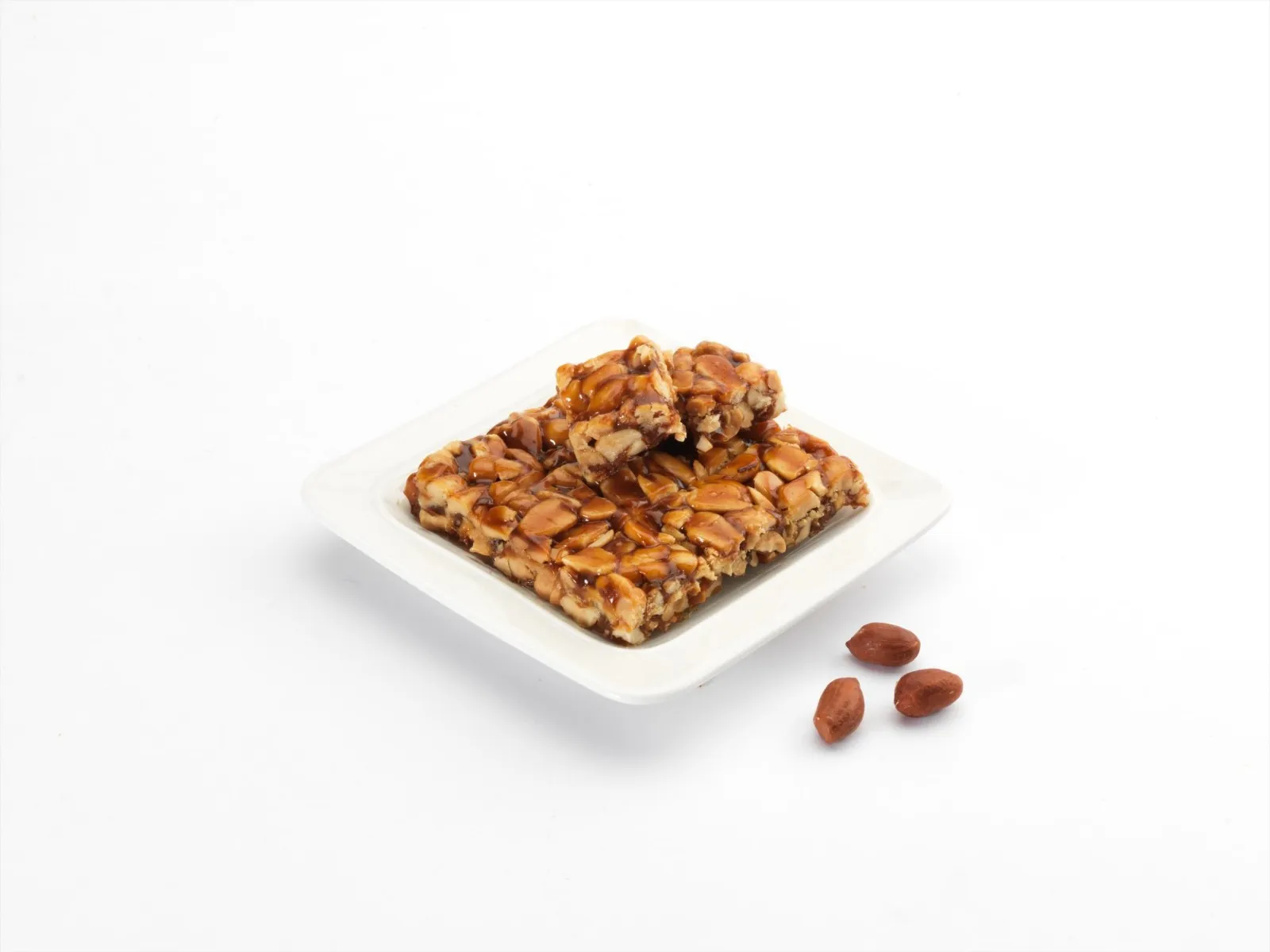 Pune Special Whole Groundnut Chikki – Crunchy Traditional Peanut Brittle | 200g Pack