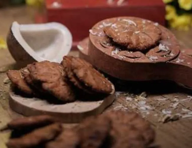 Rotana (Sweet Snacks made with Jaggery and Wheat flour) from Dehradun (500g)