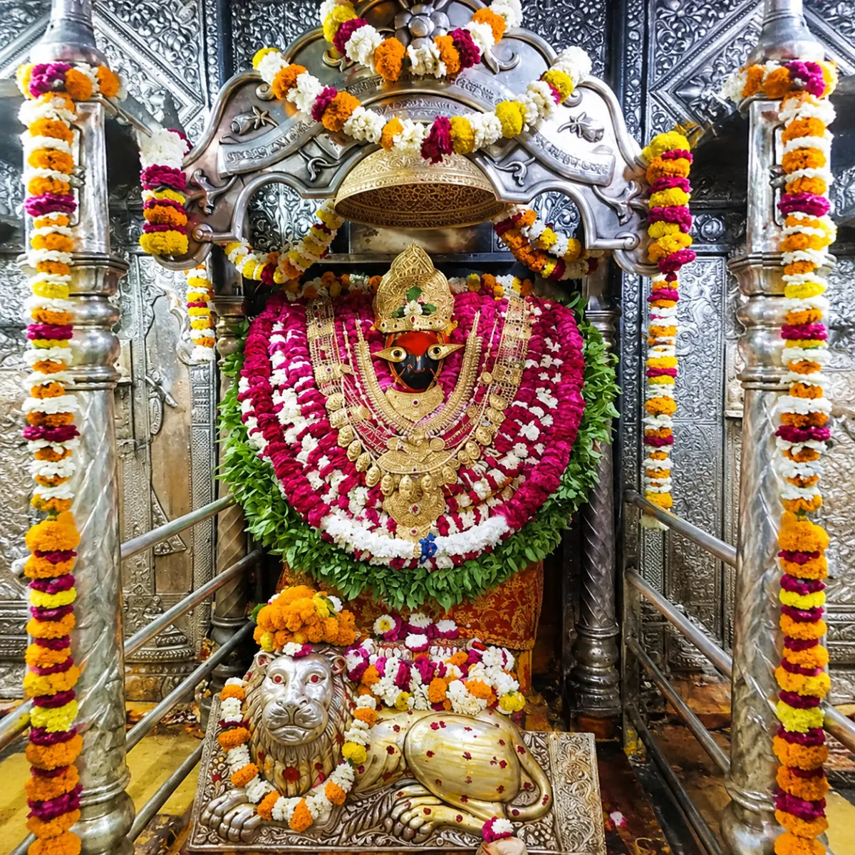 Maa Vindhyavasini Temple, Mirzapur – Online Pooja & Prashad