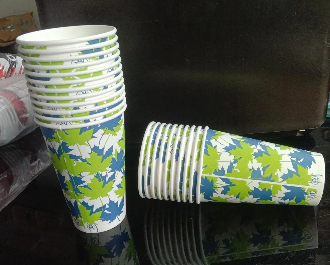 Premium Disposable Printed Large Paper Cups | Pack of 50 | 450ml Glass for Hot & Cold Beverages | Rolled Rims, Recyclable | Coffee | Tea and Drinks in Office | Festival | Party Eco Friendly