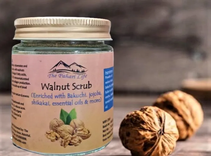 Walnut Scrub from Harshil (75 grams)